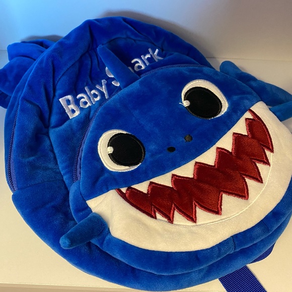 Baby Shark Mini backpack - Picture 2 of 4